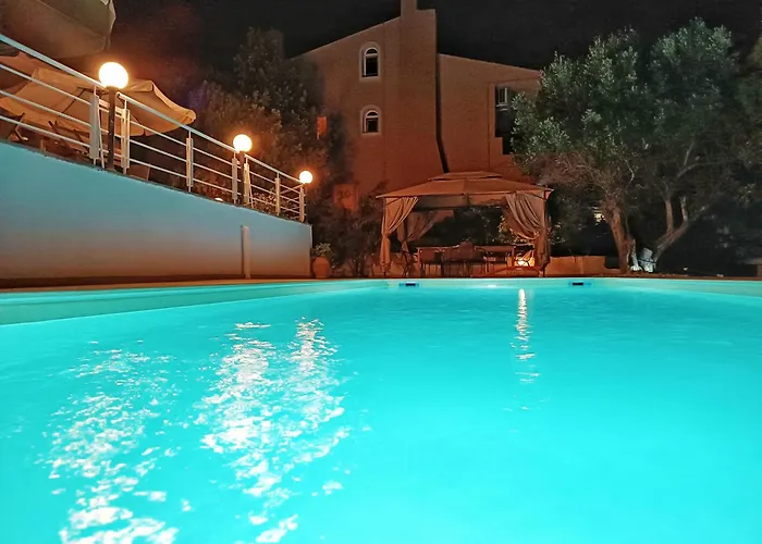 ☆Olive Garden Villa☆ --Nea Iraklitsa--