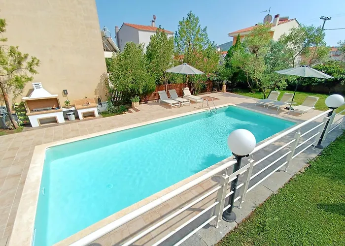 ☆Olive Garden Villa☆ --Nea Iraklitsa--