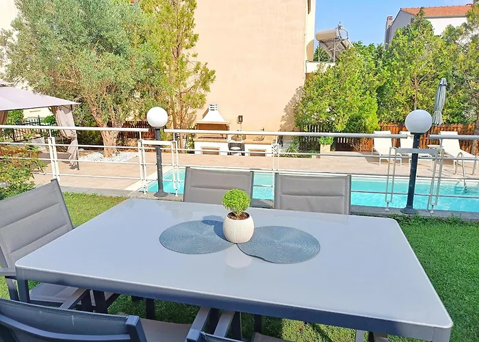 ☆Olive Garden Villa☆ --Nea Iraklitsa--