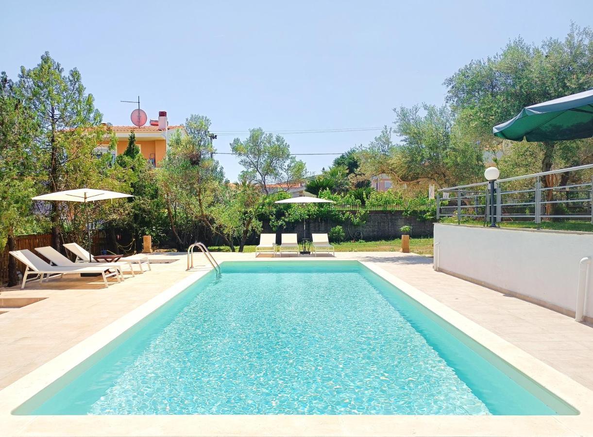 ☆olive Garden Villa☆ --nea Iraklitsa-- Villa