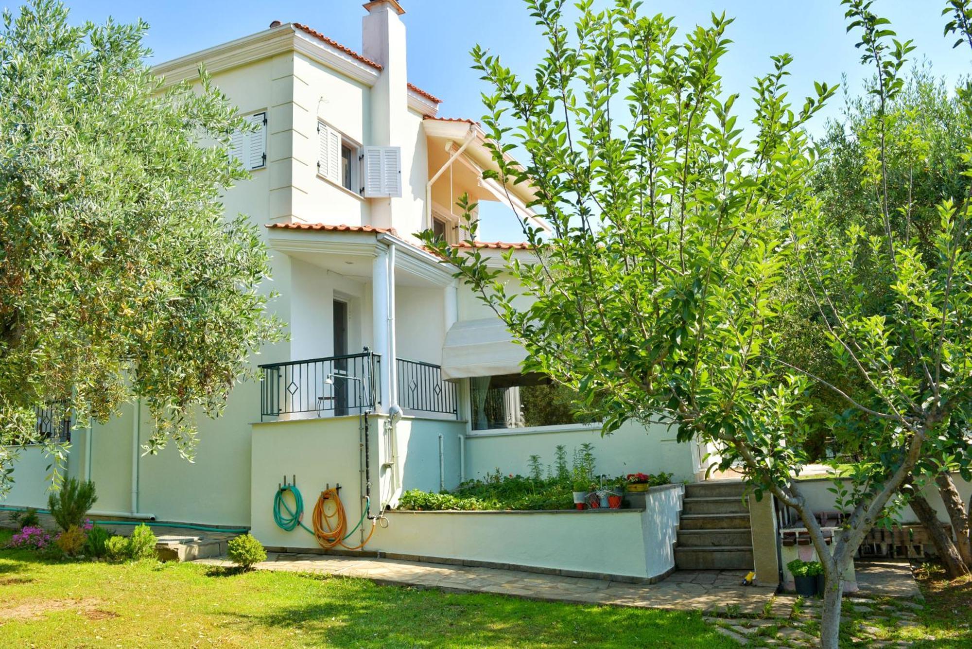 Villa ☆olive Garden Villa☆ --nea Iraklitsa-- Nea Iraklitsa